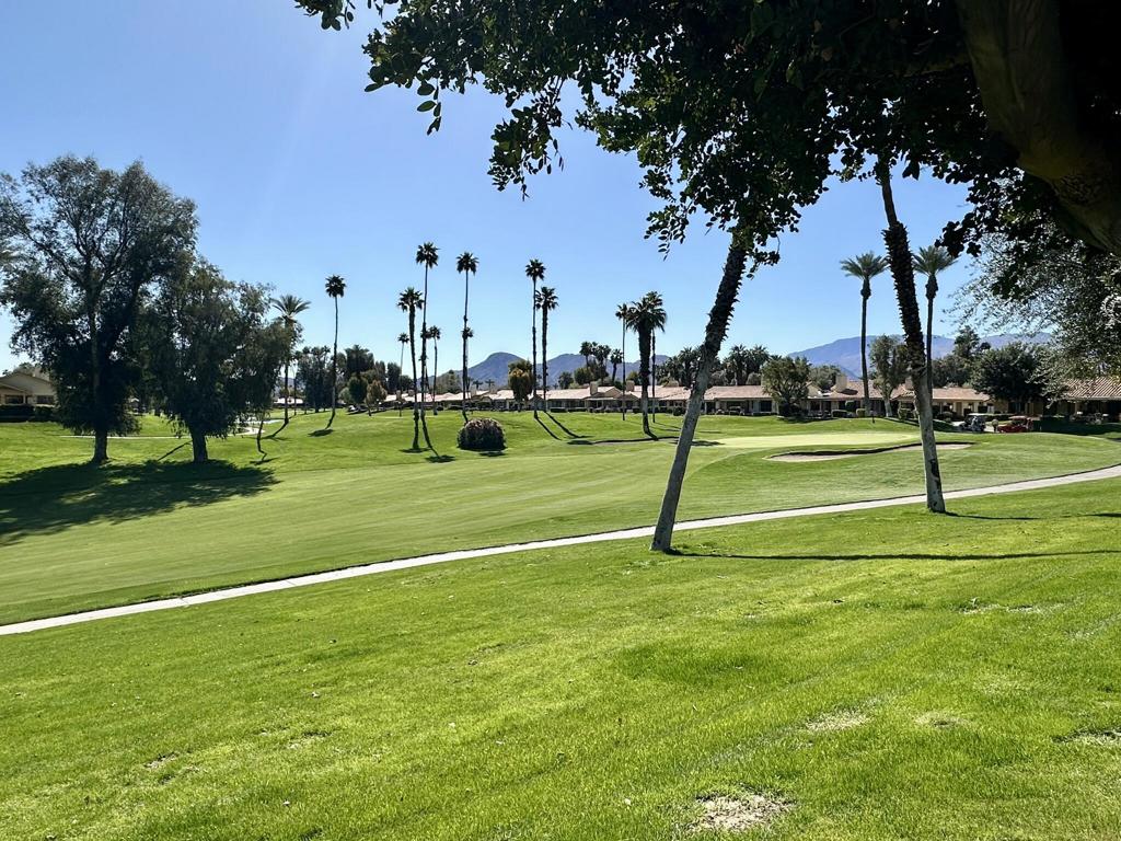 110 Giralda Circle Property Photo 4
