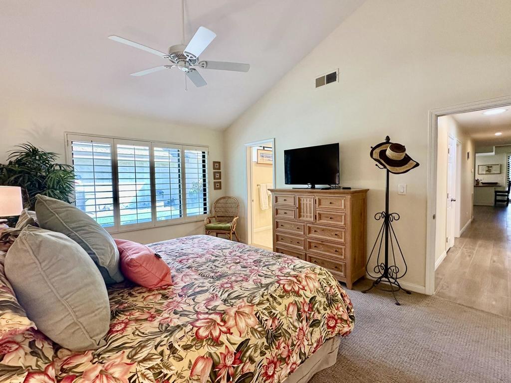 110 Giralda Circle Property Photo 11