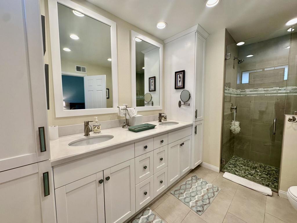 110 Giralda Circle Property Photo 13