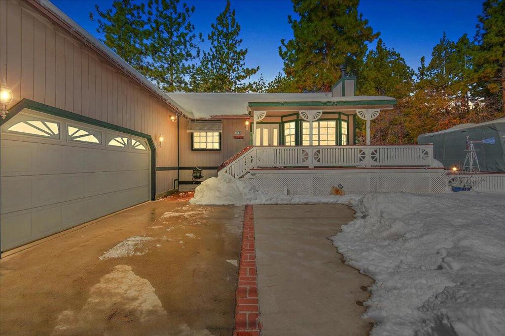 388 Cedar Lane Property Photo 4