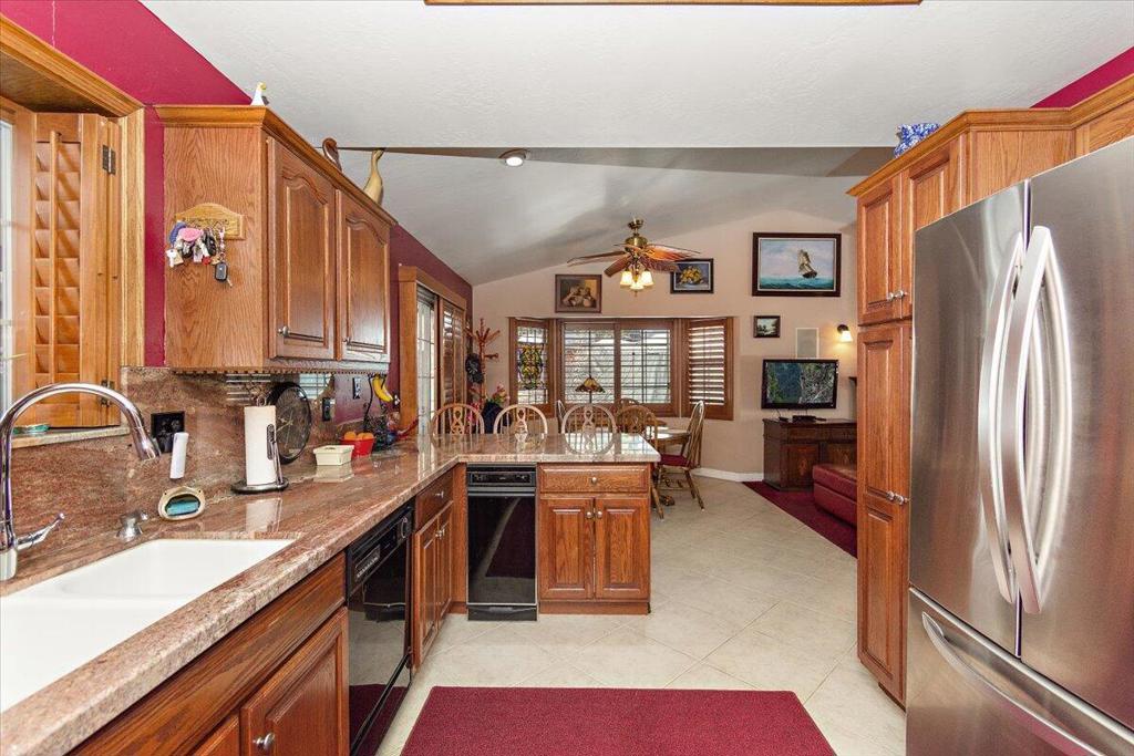 388 Cedar Lane Property Photo 12