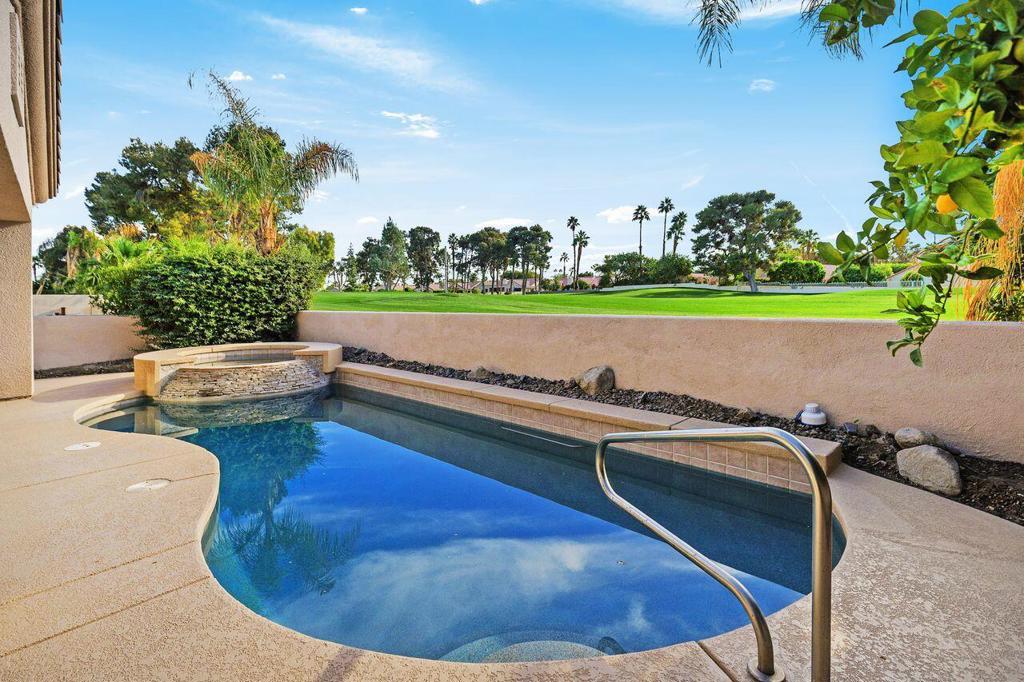 75715 Heritage W Property Photo 1