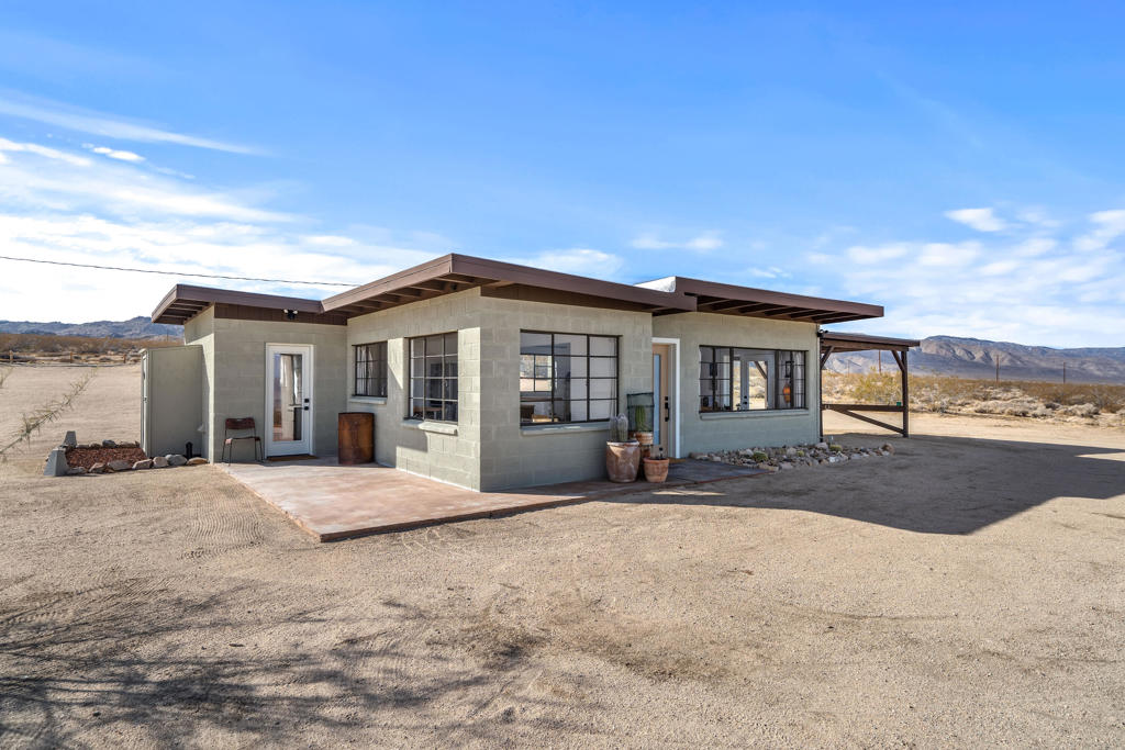 52079 Ocotillo Road Property Photo