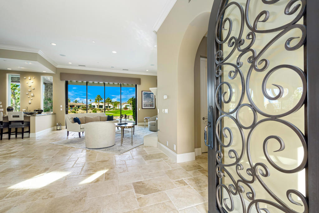 76292 Via Saturnia Property Photo 7