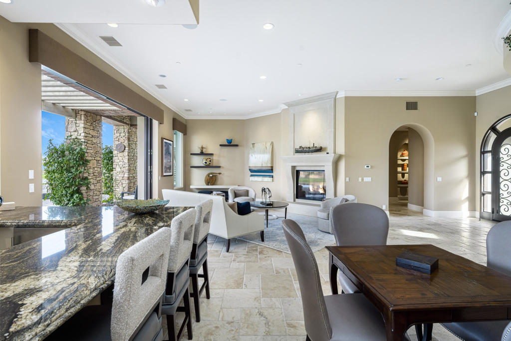 76292 Via Saturnia Property Photo 12