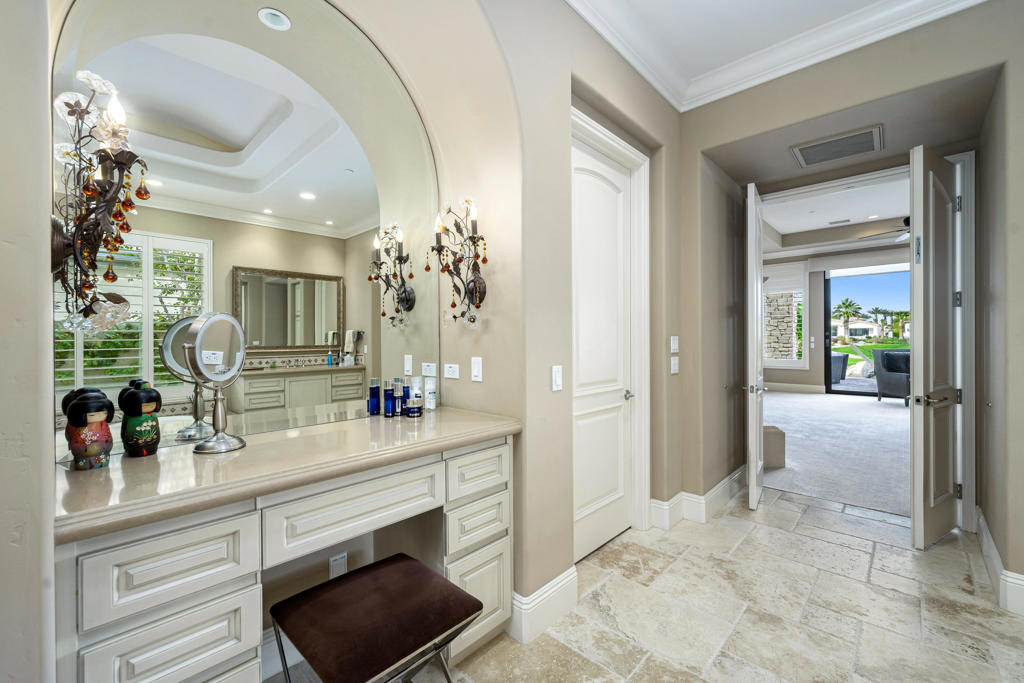 76292 Via Saturnia Property Photo 26