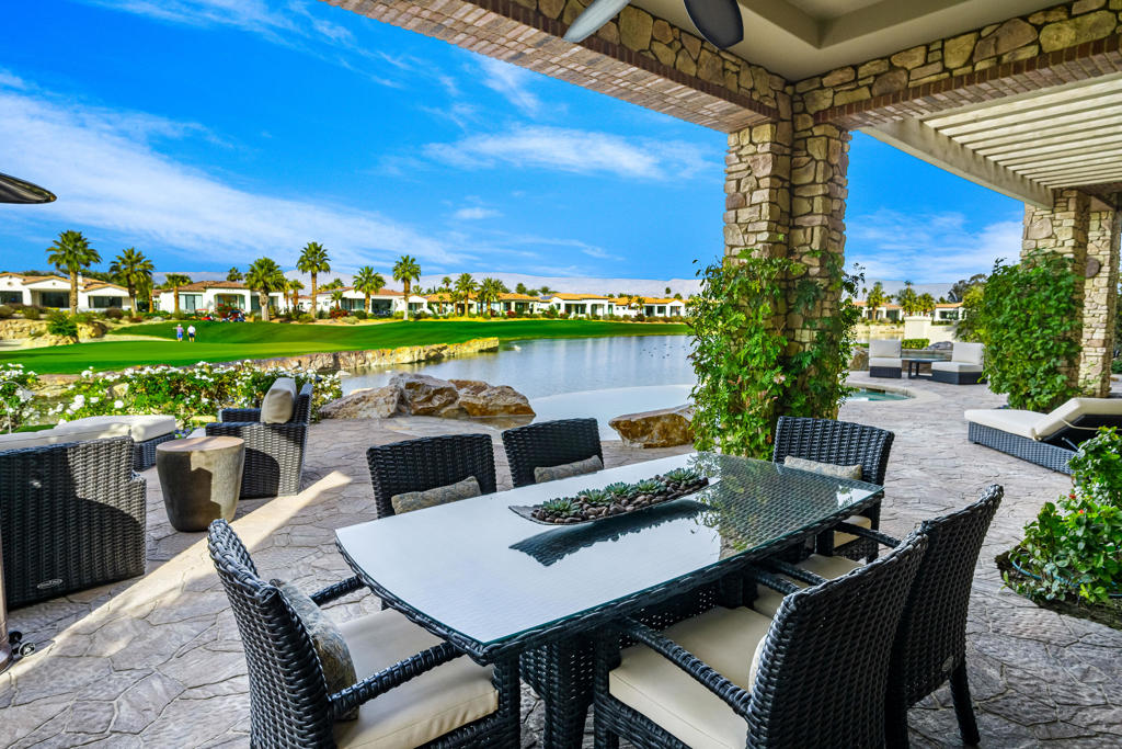 76292 Via Saturnia Property Photo 31