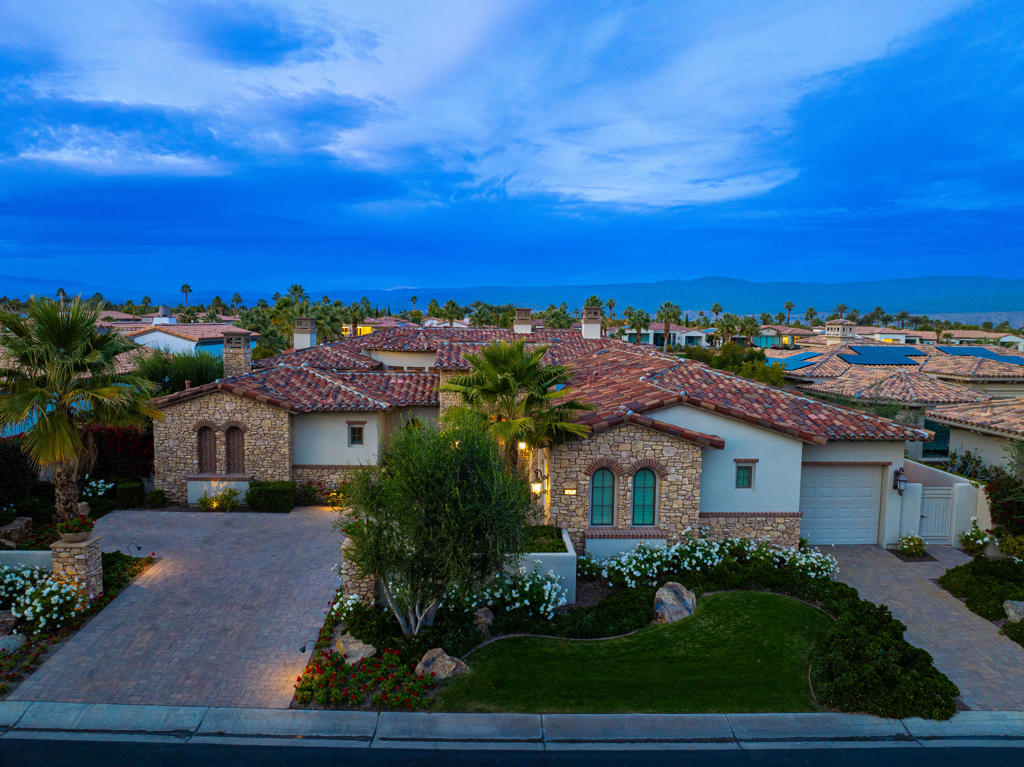 76292 Via Saturnia Property Photo 45