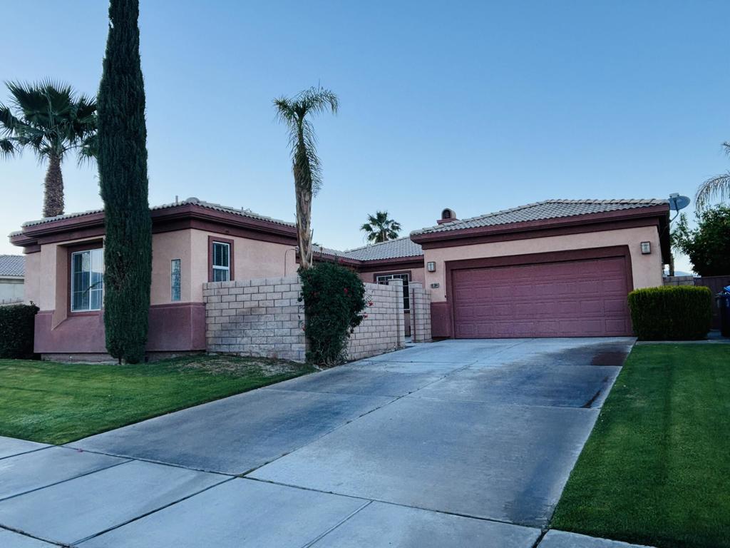 69384 Sawgrass Road Property Photo
