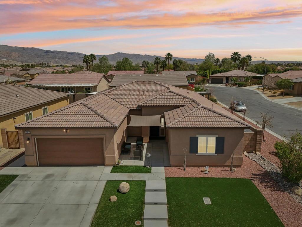 42912 Gazapo Court Property Photo 1