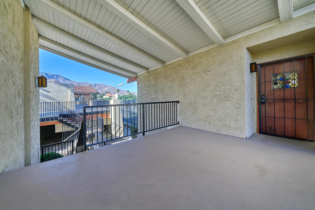 1415 N Sunrise Way 49 Property Photo 2