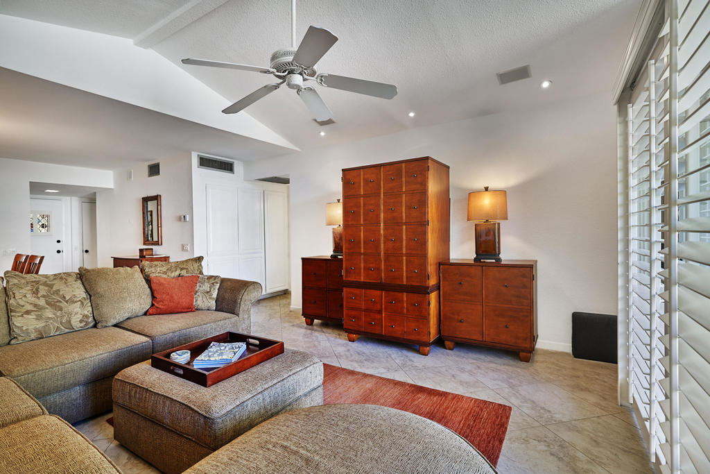 1415 N Sunrise Way 49 Property Photo 12