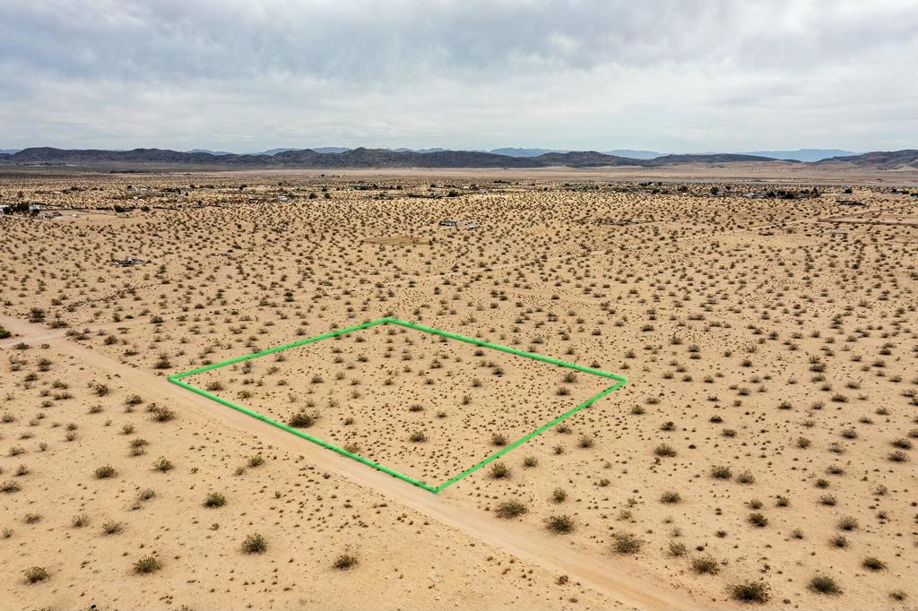 0 Sunever Ave Property Photo