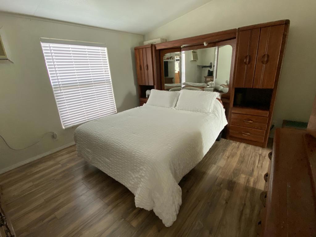 243 N Meridian Avenue 85 Property Photo 6