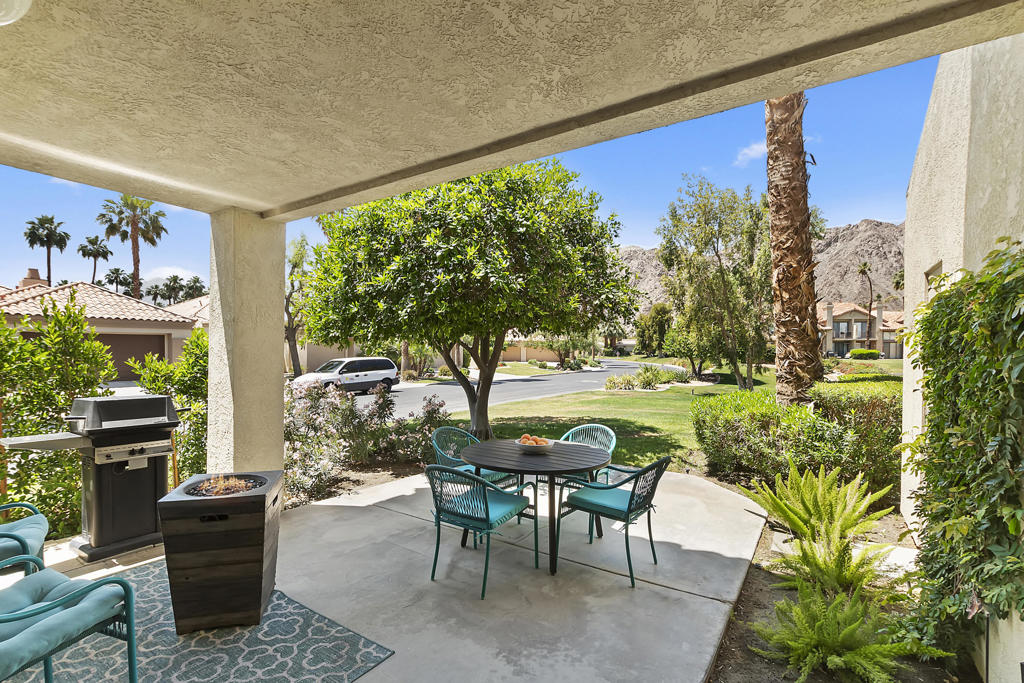 55459 Tanglewood Property Photo 1