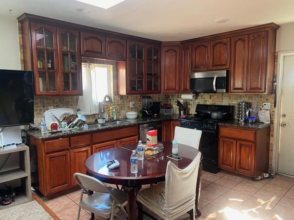 2016 W Manchester Avenue Property Photo