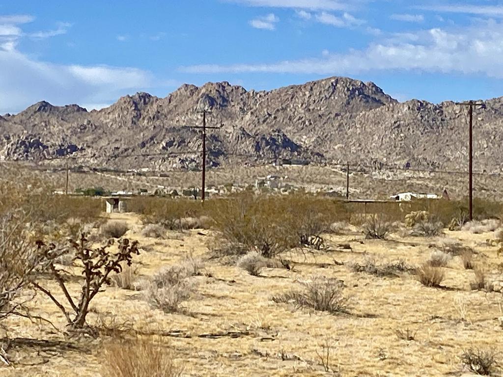 307 Arizona Avenue Property Photo