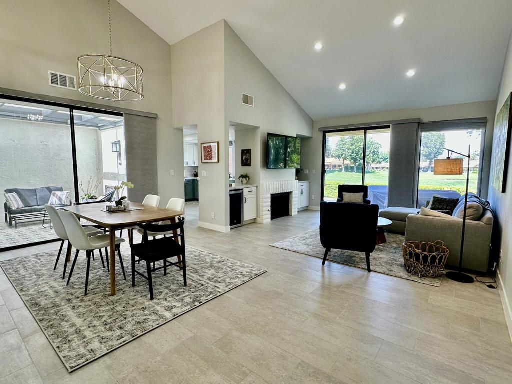 170 Castellana S Property Photo 6