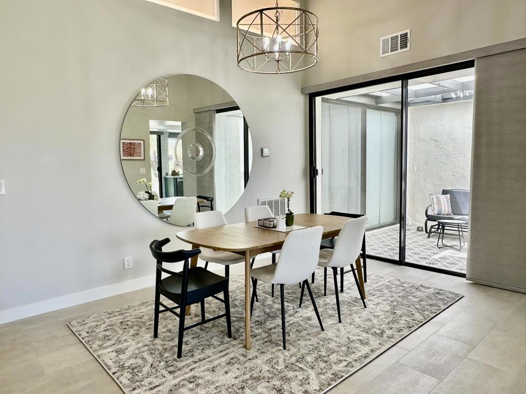 170 Castellana S Property Photo 8