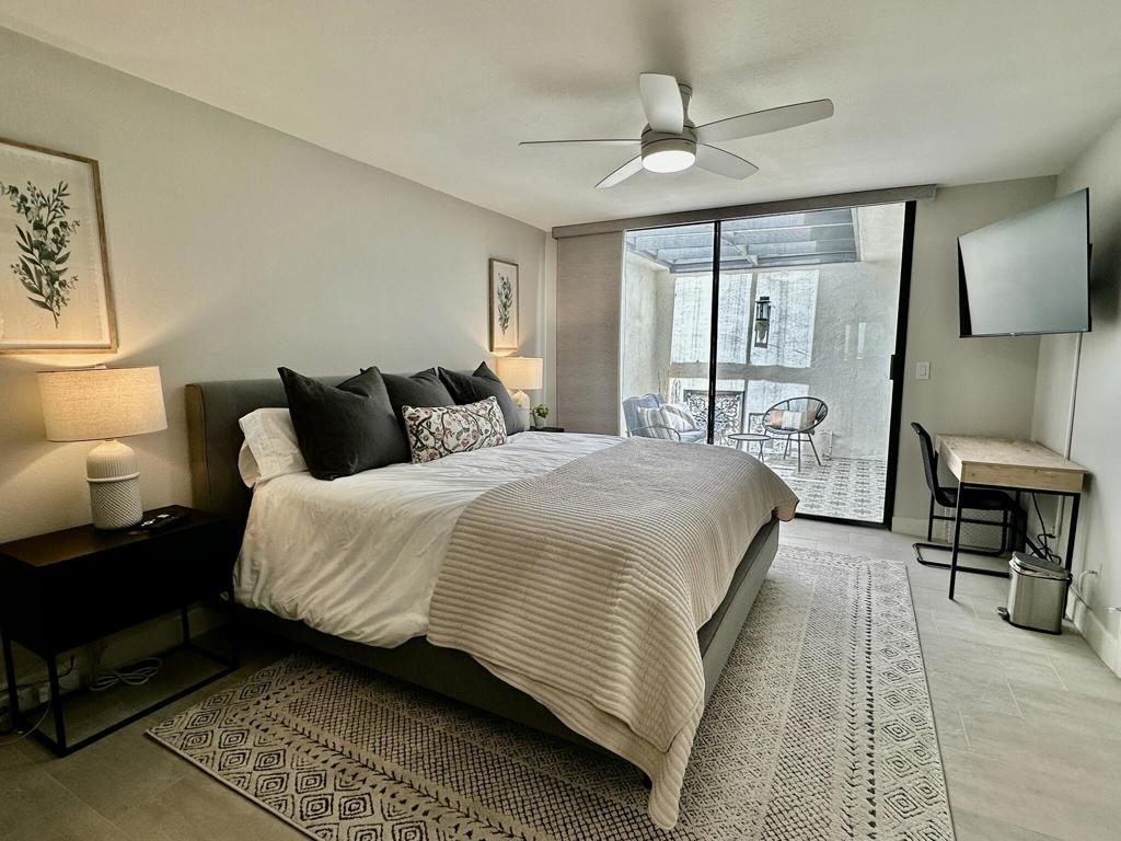 170 Castellana S Property Photo 11