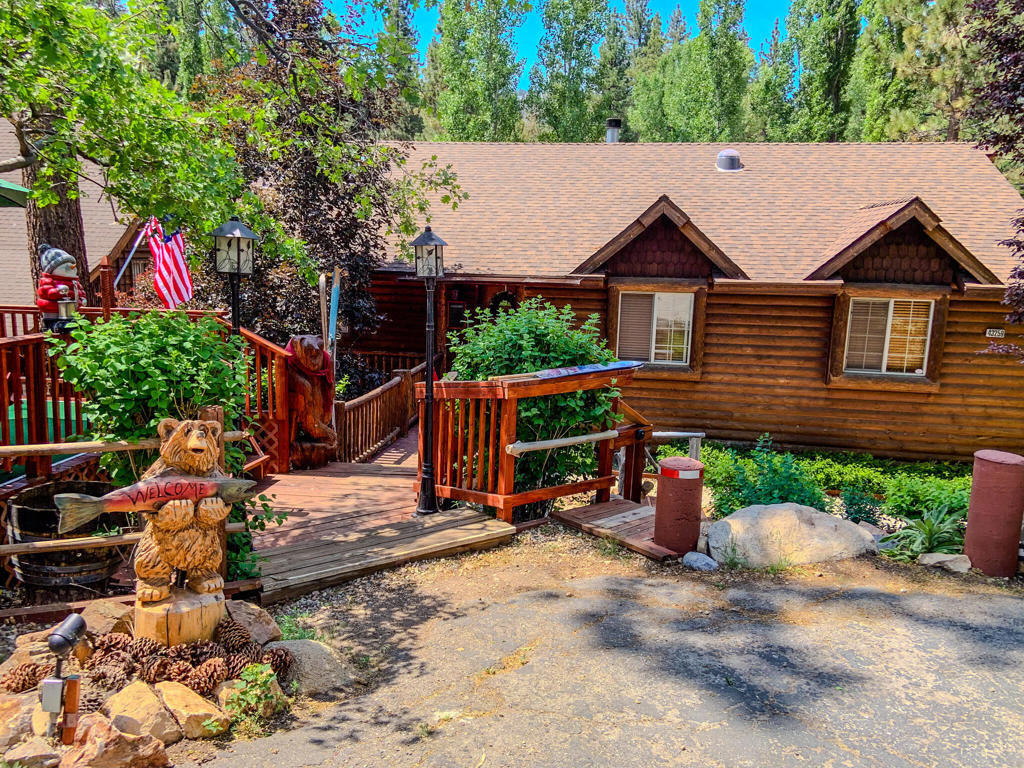 43259 Bow Canyon Road Property Photo 1