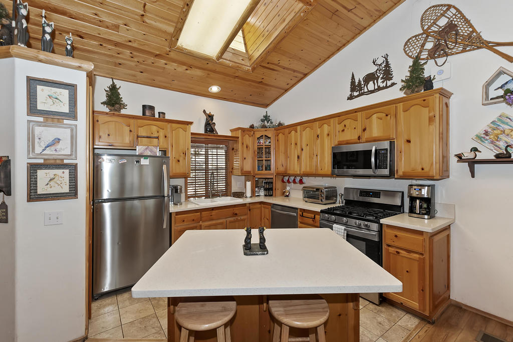 43259 Bow Canyon Road Property Photo 8
