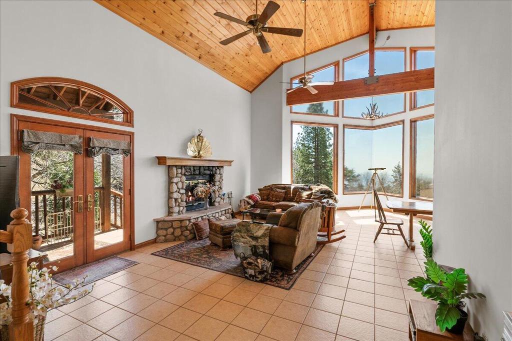 30097 Enchanted Way Property Photo 14