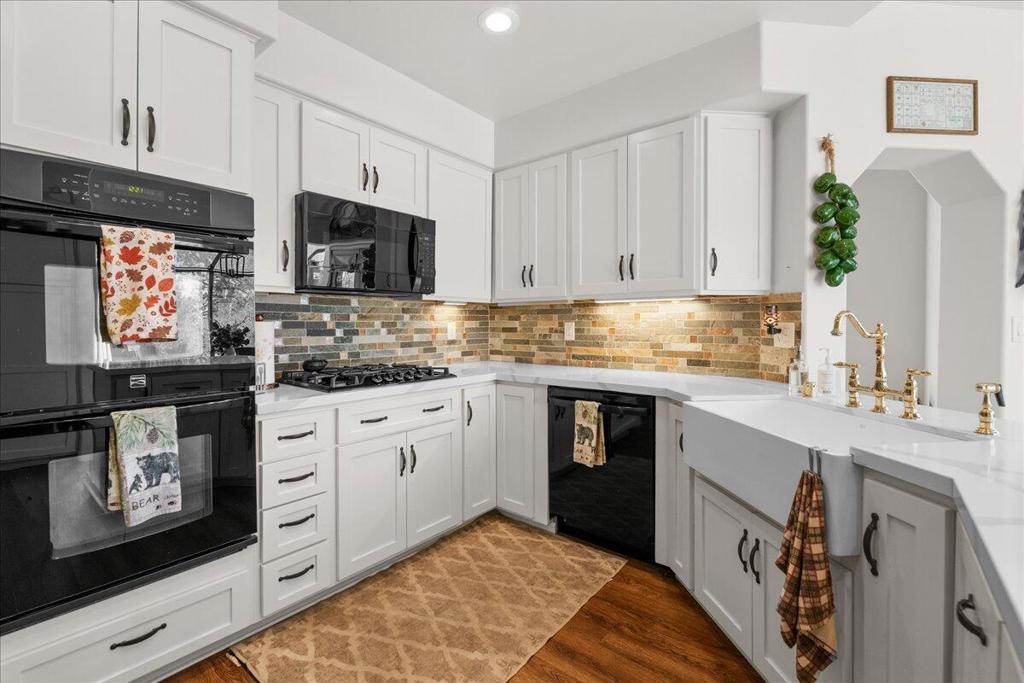 30097 Enchanted Way Property Photo 18
