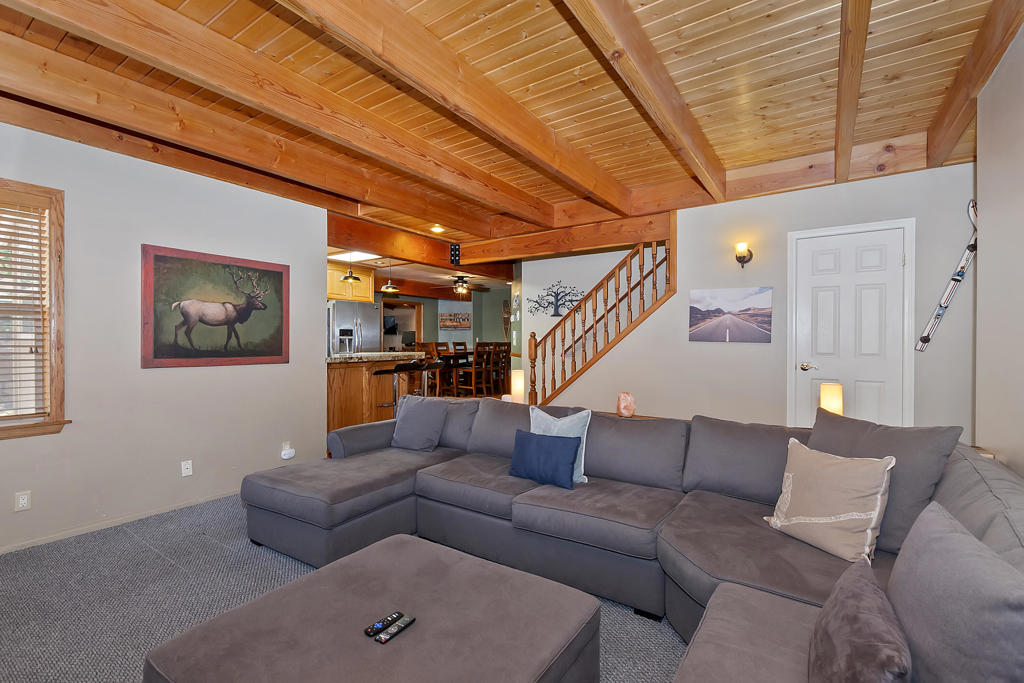 387 Wren Drive Property Photo 13