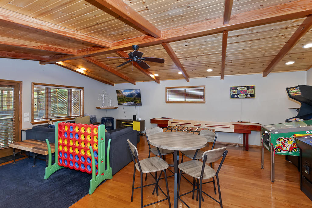 387 Wren Drive Property Photo 16