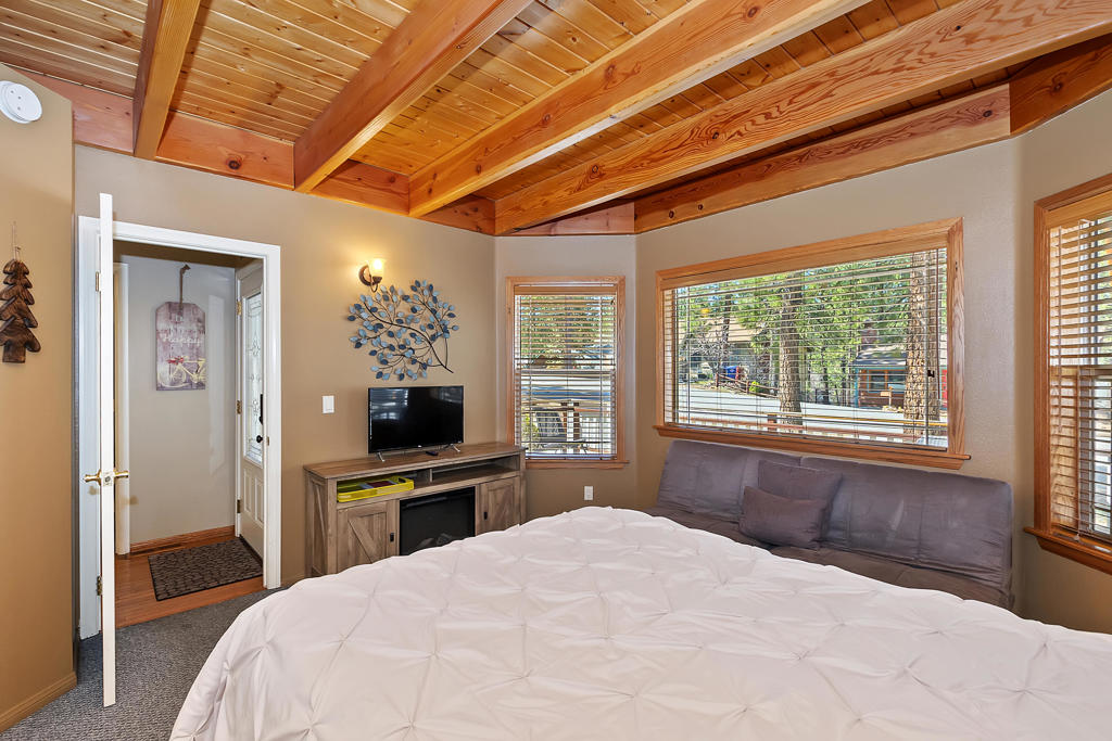 387 Wren Drive Property Photo 23