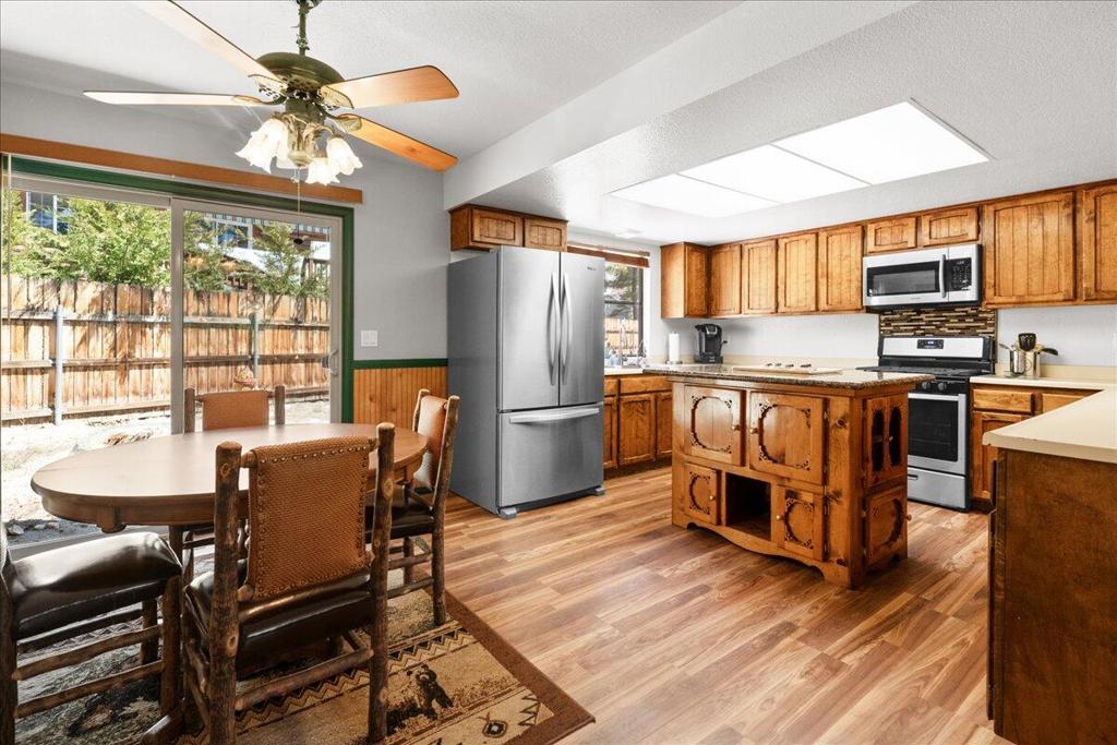 1088 Snow Ridge Road Property Photo 8