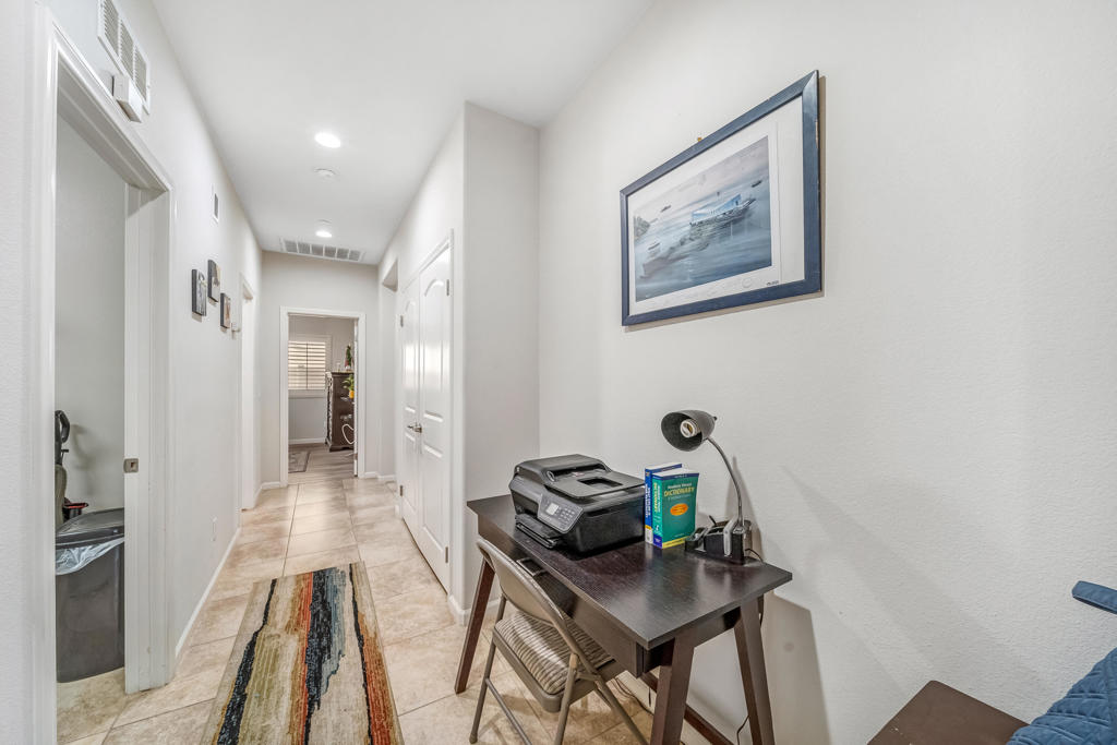 1310 Heath Lane Property Photo 6
