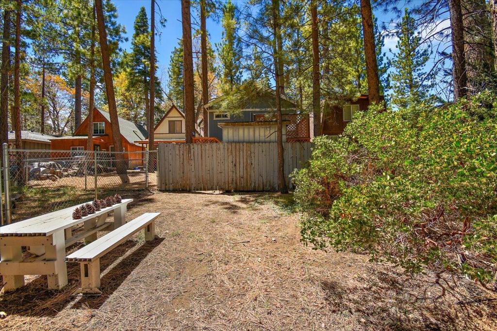 42557 La Cerena Avenue Property Photo 30
