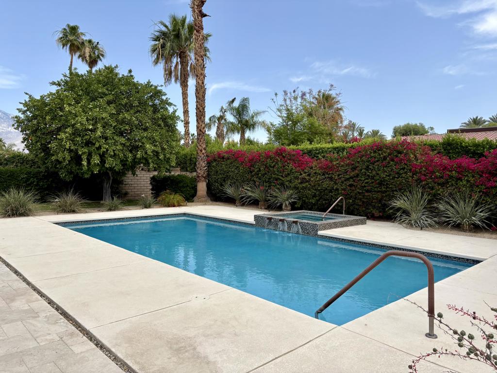 71138 Patricia Park Place Property Photo 3