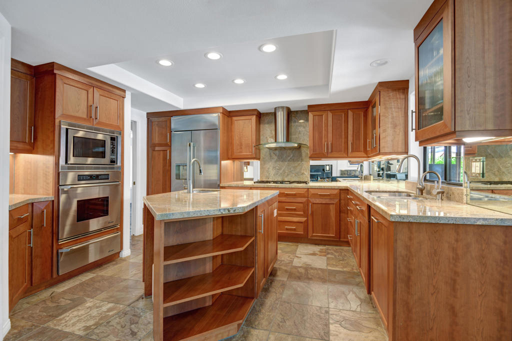71138 Patricia Park Place Property Photo 5
