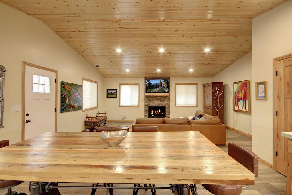 2013 Cedar Pine Lane Property Photo 13