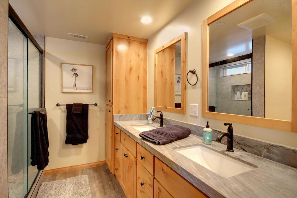 2013 Cedar Pine Lane Property Photo 18