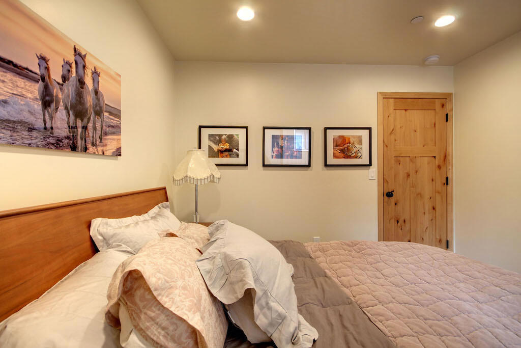 2013 Cedar Pine Lane Property Photo 24