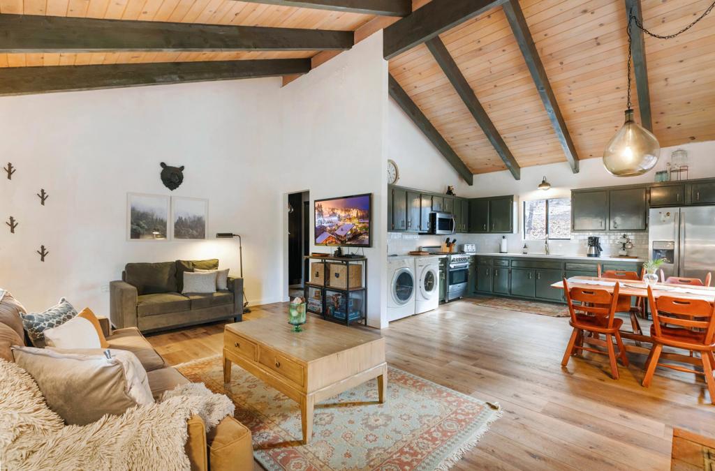 43497 Colusa Court Property Photo 15