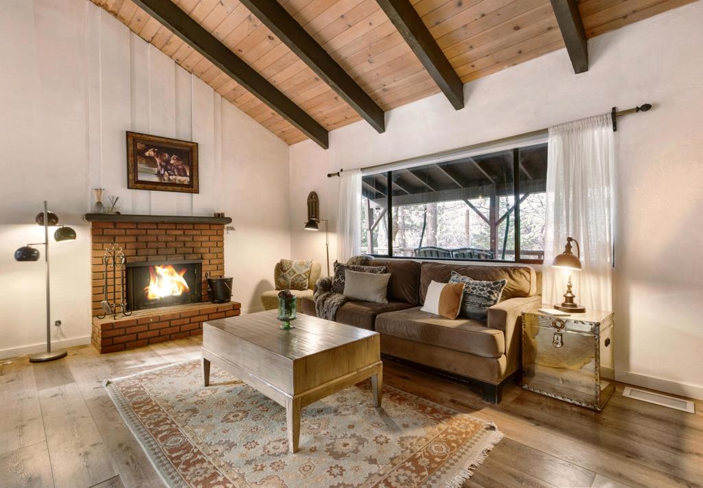 43497 Colusa Court Property Photo 17