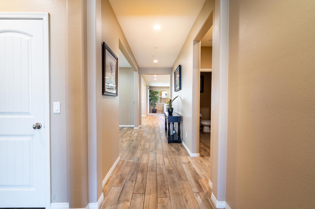 51862 Via Crespi Property Photo 5
