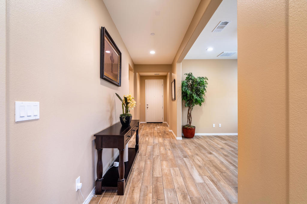 51862 Via Crespi Property Photo 12