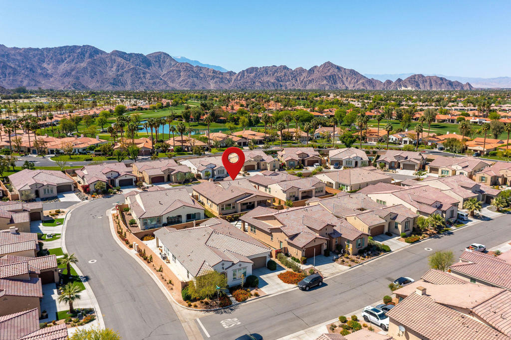 51862 Via Crespi Property Photo 38