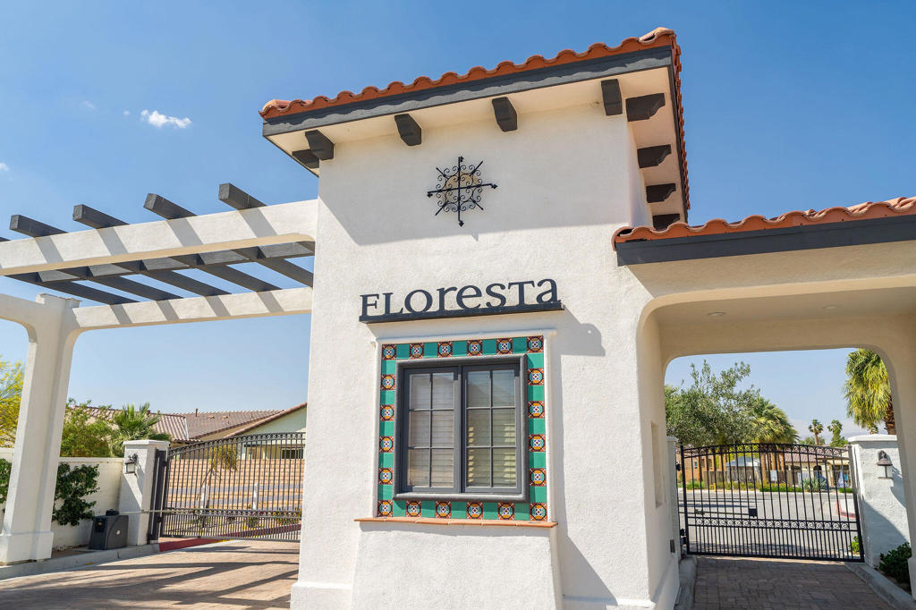 51862 Via Crespi Property Photo 41