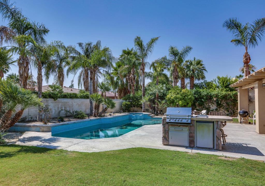 40750 Avenida Arcada Property Photo 9