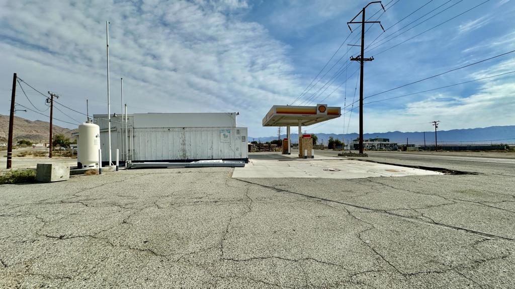 82264 Trona Rd Property Photo 2
