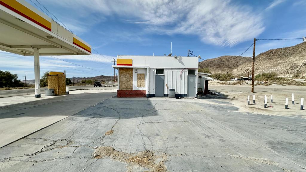 82264 Trona Rd Property Photo 4