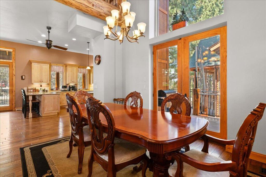 1215 Wolf Creek Court Property Photo 11