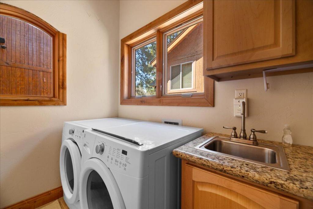 1215 Wolf Creek Court Property Photo 24